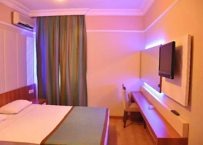 Cleopatra Tac Otel Alanya