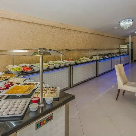 ホテル Cleopatra Tac 3*