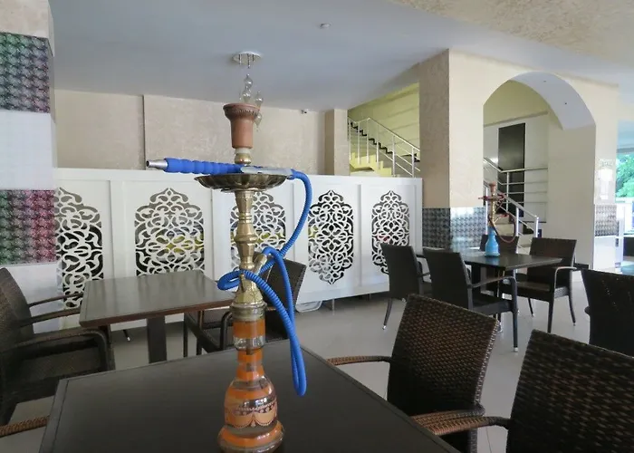 Cleopatra Tac 3* Αλάνια